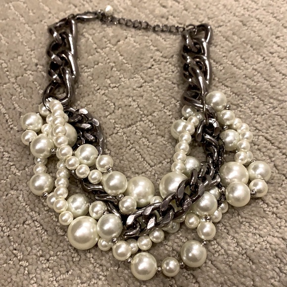 Chunky pearl and chain necklace - Picture 1 of 1